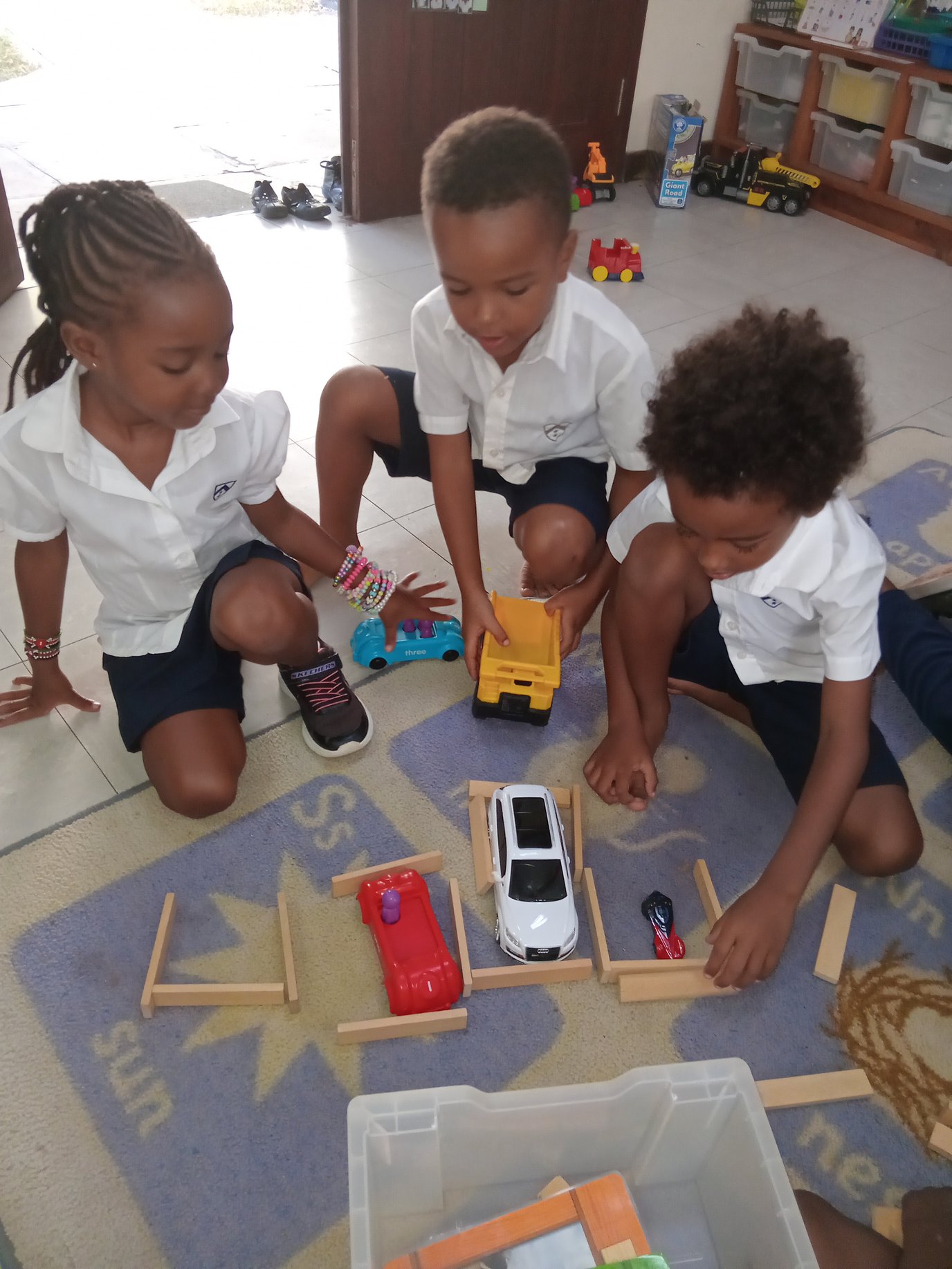 Construction-Making Garage for the cars.jpg