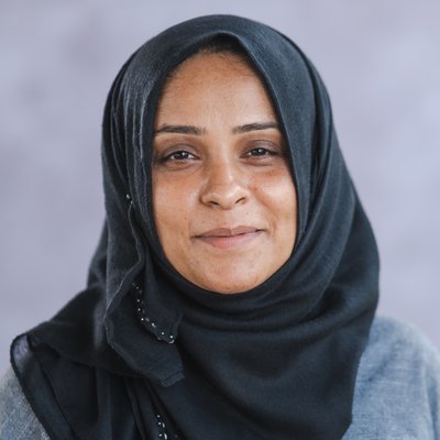 ZAINAB PUJANI.jpg